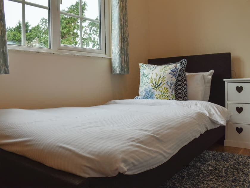 Bedroom | Eryl Mor Lodge, Amlwch