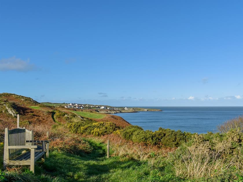 Surrounding area | Eryl Mor Lodge, Amlwch