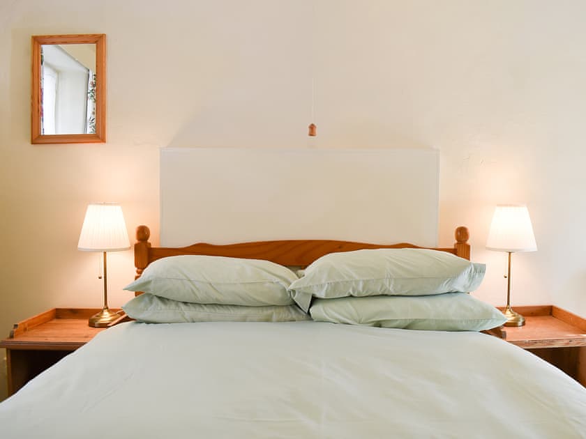 Double bedroom | April Cottage, Yougrave, near Bakewell