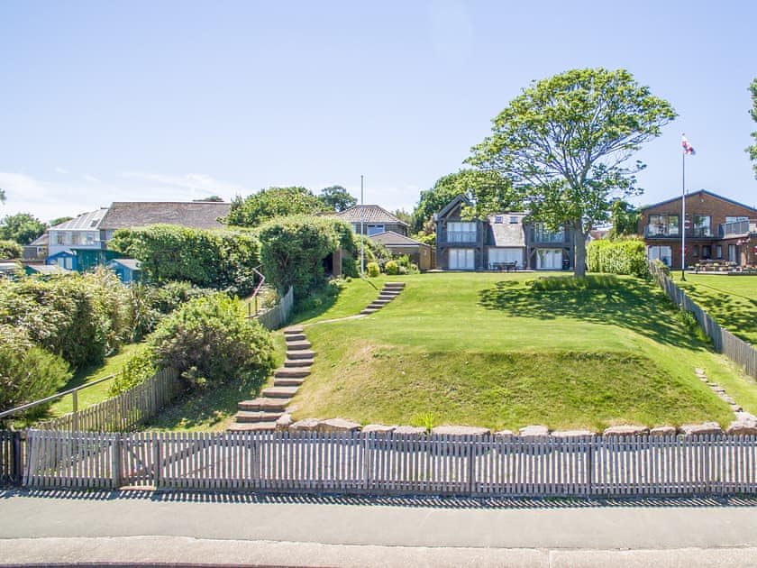 Garden | Beach Side, Bembridge
