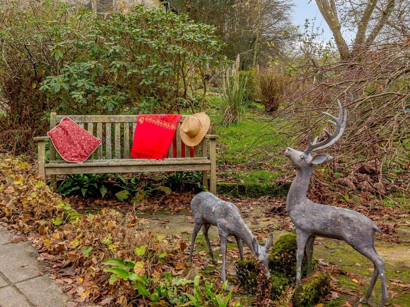 Sitting-out-area | Highlands Farmhouse, Dallington, near Heathfield