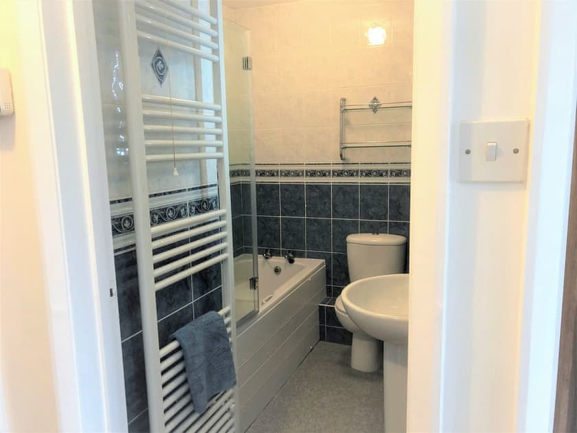 Bathroom | Anchor Cottage, East Cowes
