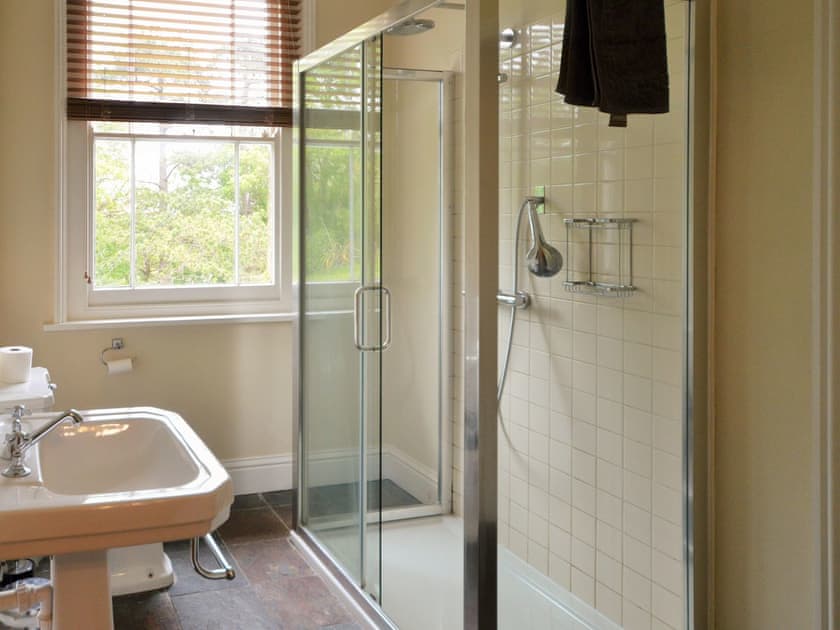 Shower room | Downedge, Brading, near Sandown