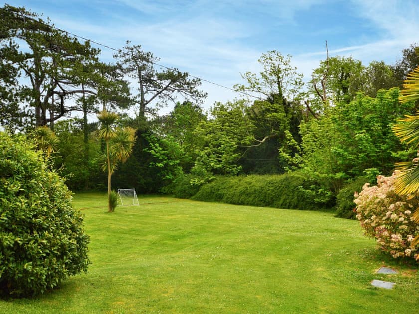 Garden and grounds | Downedge, Brading, near Sandown