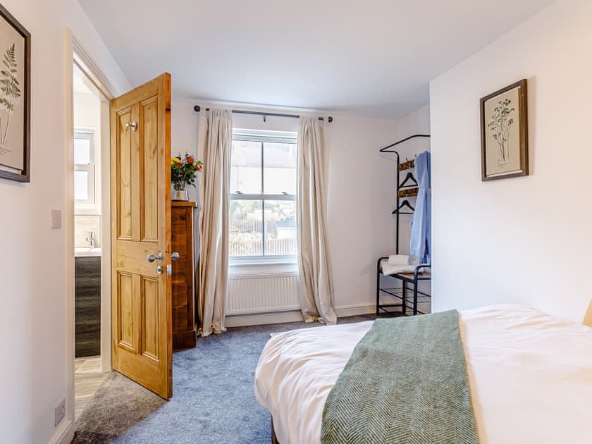 Double bedroom | March Cottage, Matlock
