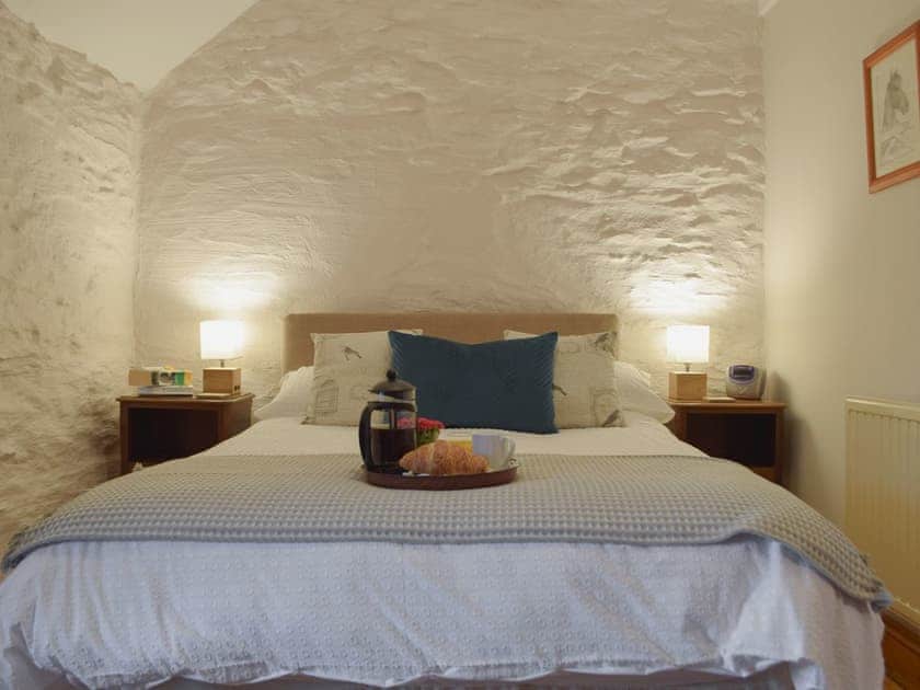 Double bedroom | Beudy Mawr, Ferwig, near Cardigan