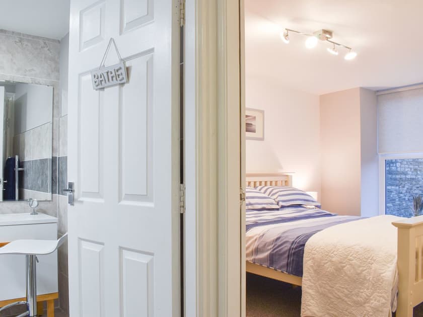 Double bedroom | Milly’s Cottage, East Ayton, near Scarborough