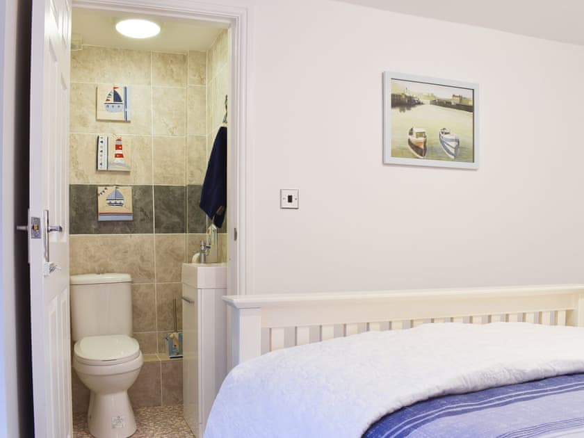 Double bedroom | Milly’s Cottage, East Ayton, near Scarborough
