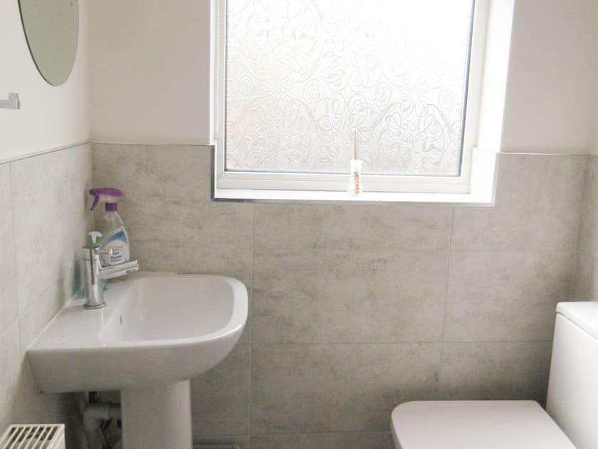 Bathroom | Amberley Cottage, Alfreton, near Matlock