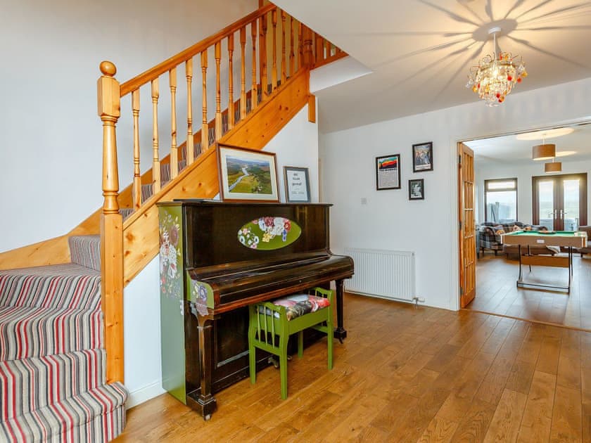 Hallway | The Big Hoose, Linside