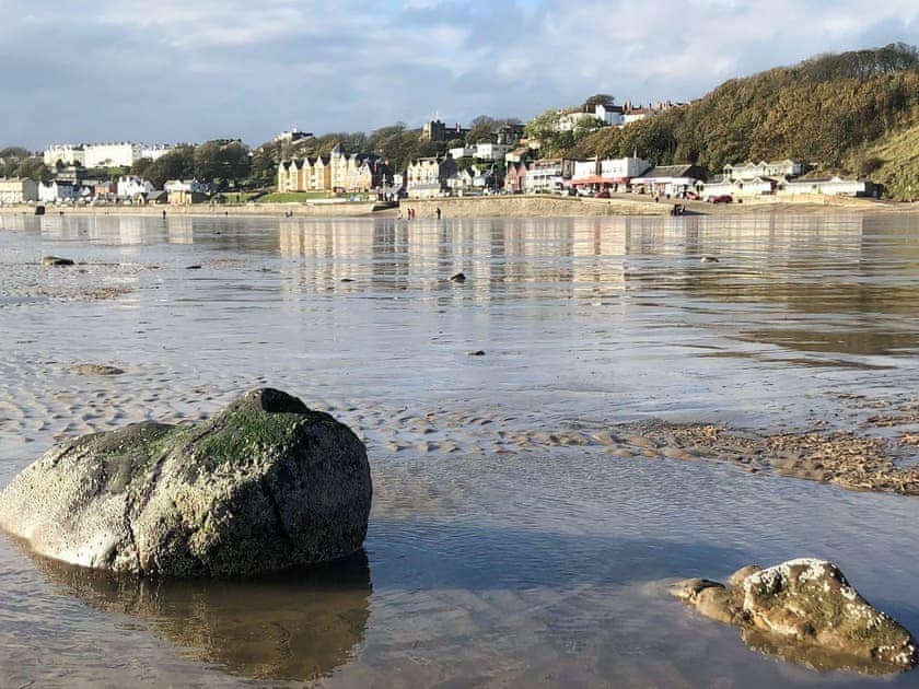 Surrounding area | Number Five, Filey