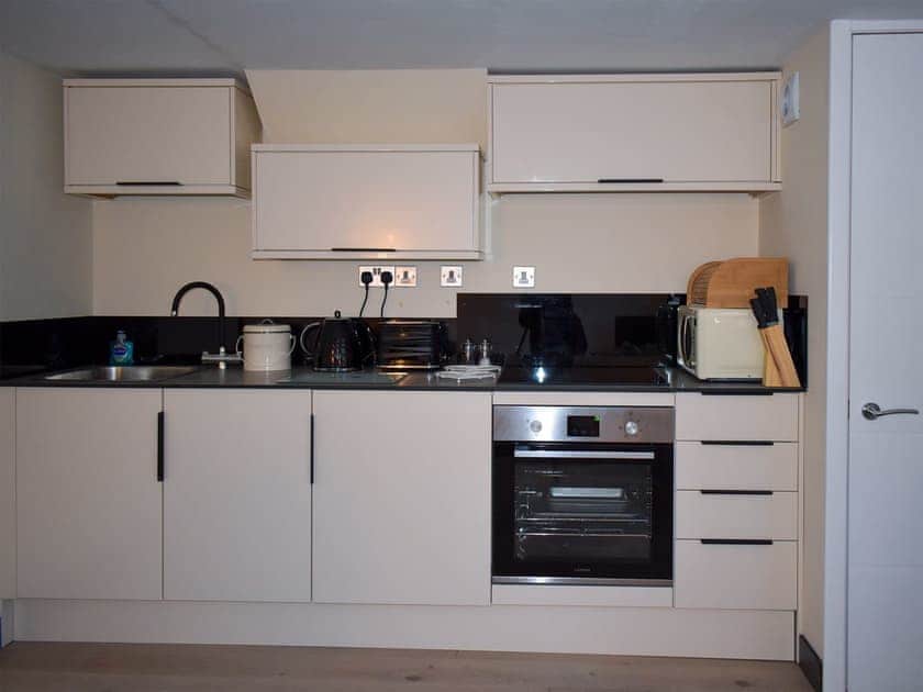 Kitchen | Uphempston Farm House Annex, Littlehempston