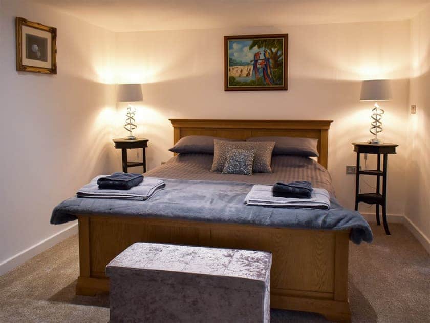 Bedroom | Uphempston Farm House Annex, Littlehempston