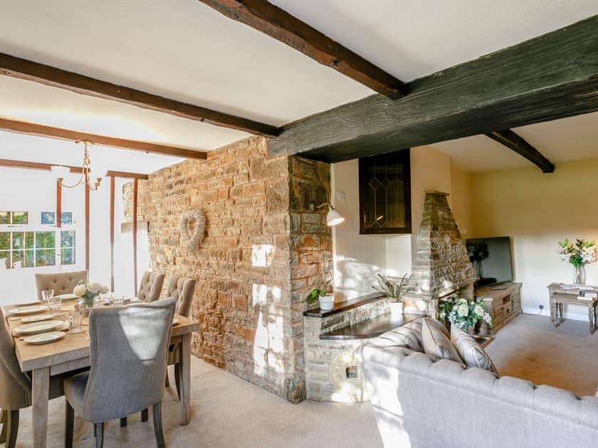 Living room/dining room | Mill Farm Cottage - Mill Farm Cottages, Barlow near Bakewell