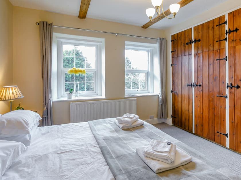 Double bedroom | Mill Farm Cottage - Mill Farm Cottages, Barlow near Bakewell