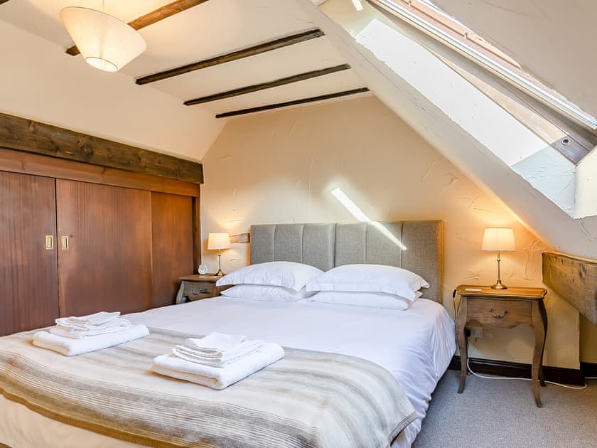 Double bedroom | Bluebell Cottage - Mill Farm Cottages, Barlow near Bakewell
