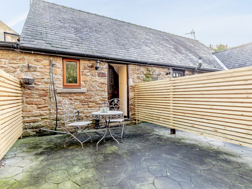 Patio | Bluebell Cottage - Mill Farm Cottages, Barlow near Bakewell