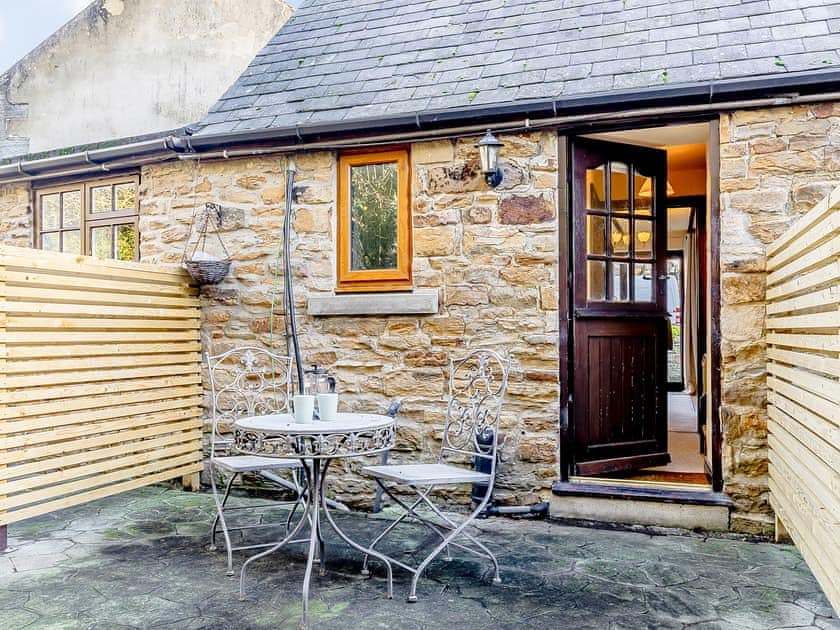 Patio | Bluebell Cottage - Mill Farm Cottages, Barlow near Bakewell
