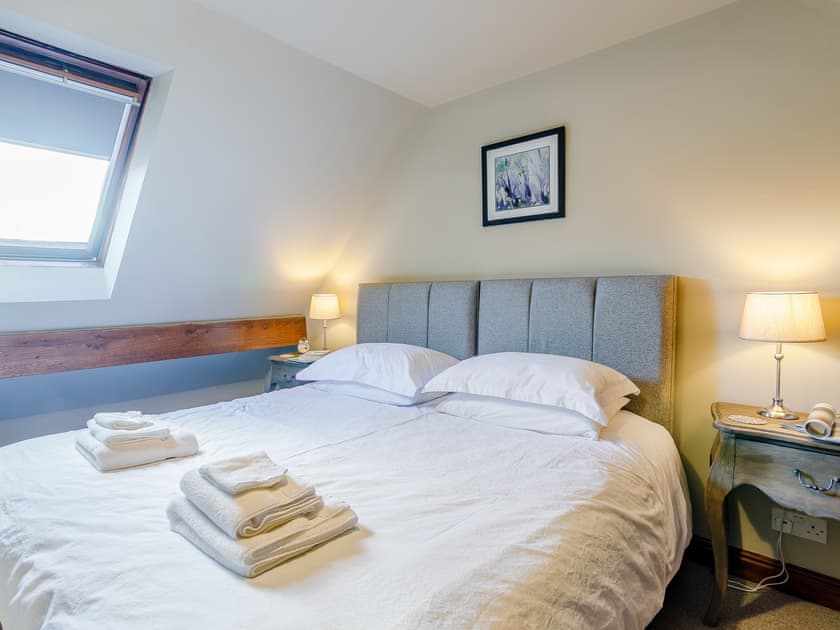 Bedroom | Mill Farm Cottage - Kingfisher Cottage - Mill Farm Cottages, Barlow near Bakewell