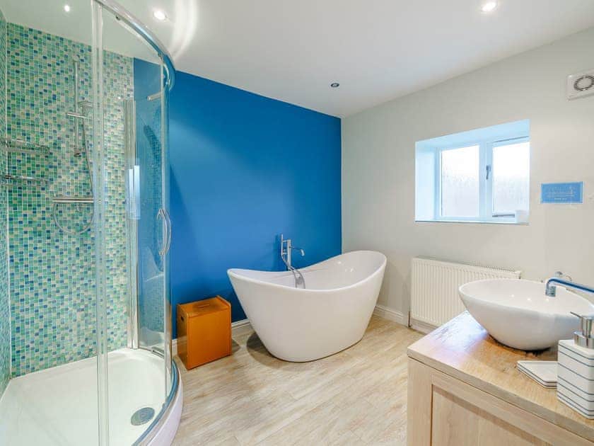 Bathroom | Adamsons Barn, Inglewhite, near Longridge