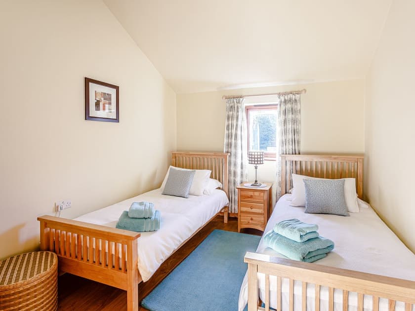 Twin bedroom | Brook House Farm Cottage, Scamblesby, near Louth