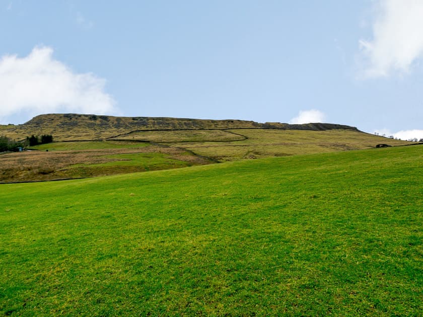 Surrounding area | The Hayloft, Glossop