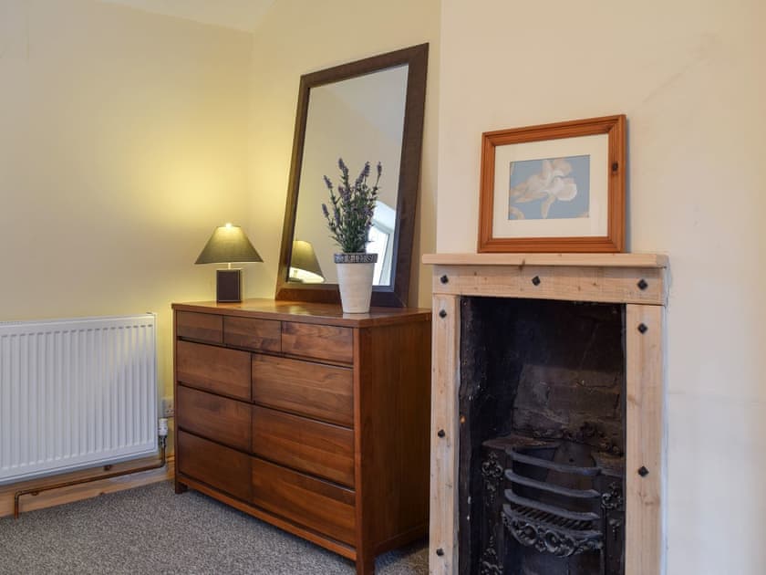 Double bedroom | Richmond Cottage - Richmond and Rebecca’s Cottages, Welton
