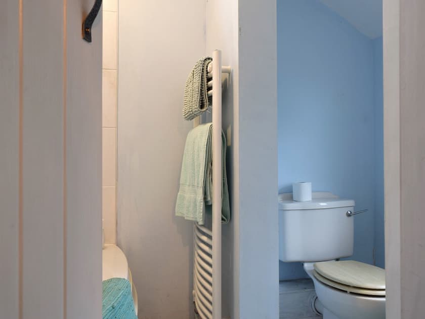 Bathroom | Richmond Cottage - Richmond and Rebecca’s Cottages, Welton