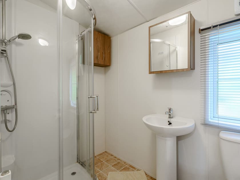 Shower room | The Orchard - Meeks Park, Dollar
