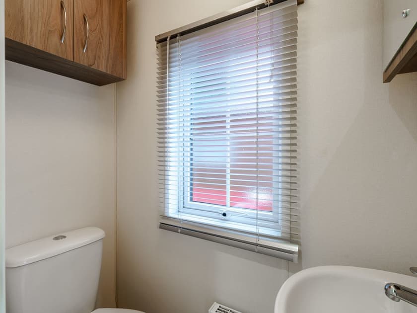 Separate toilet | The Orchard - Meeks Park, Dollar