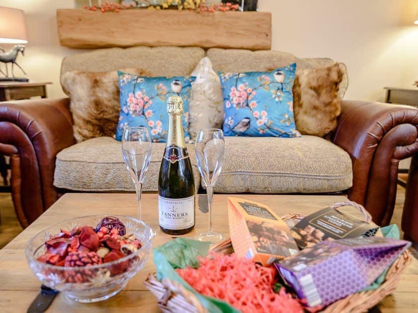 Living area | Farriers Lodge, Brandesburton, near Driffield