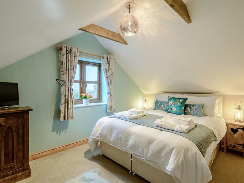 Double bedroom | Farriers Lodge, Brandesburton, near Driffield