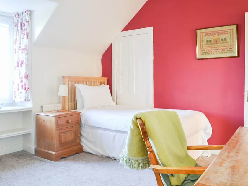 Twin bedroom | Brighton House, Nairn