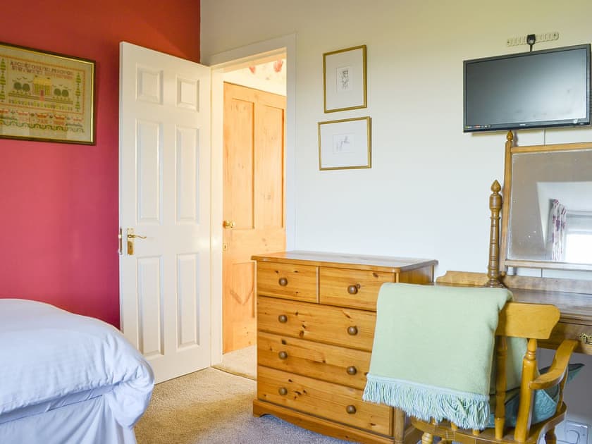 Twin bedroom | Brighton House, Nairn