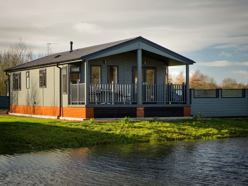 Exterior | Oak, Willow, Silverbirch - Claywood Retreat Lodges, Darsham, near Southwold