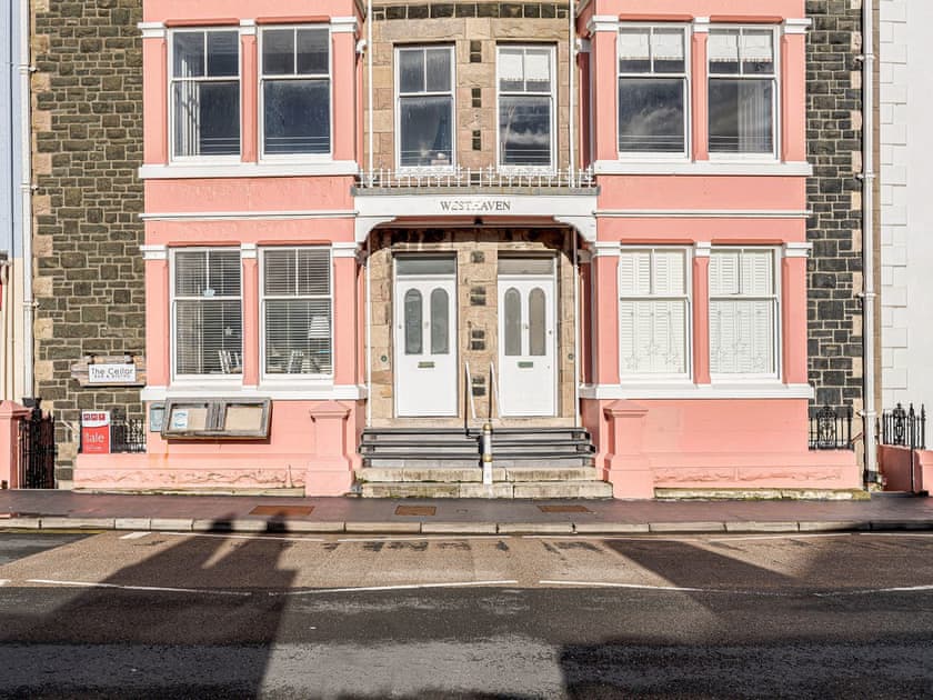 Main entrance | Apartment 1, Aberdovey