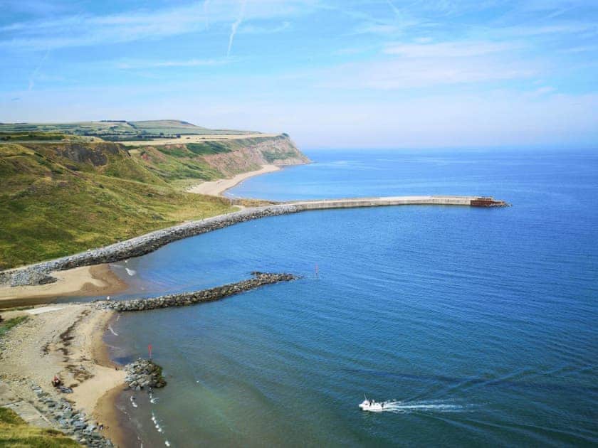 Surrounding area | Seascape, Skinningrove, near Saltburn-by-the-Sea