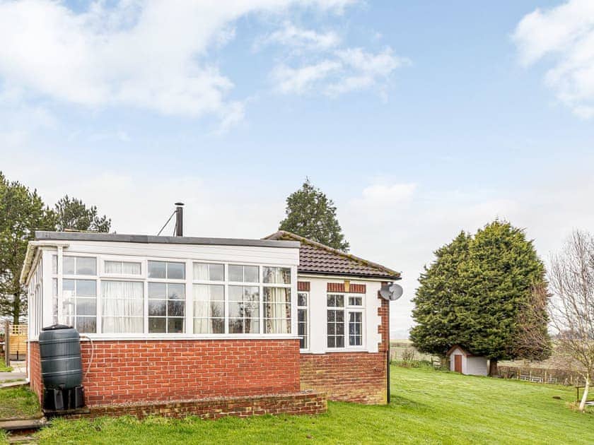 Attractive holiday home | White Oak Cottage, Hagworthingham, near Horncastle