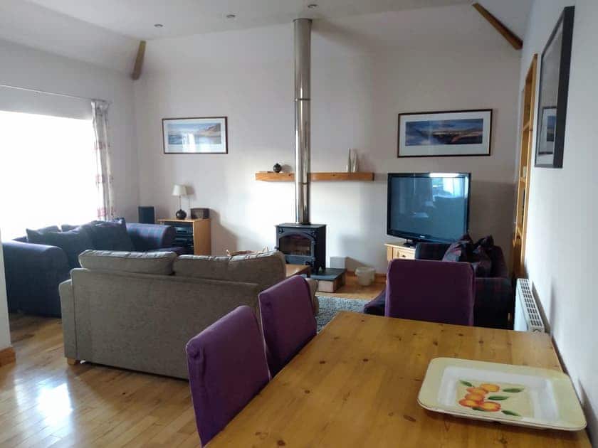 Living room/dining room | Darnhay Cottage - Darnhay Cottages, Mauchline, near Ayr