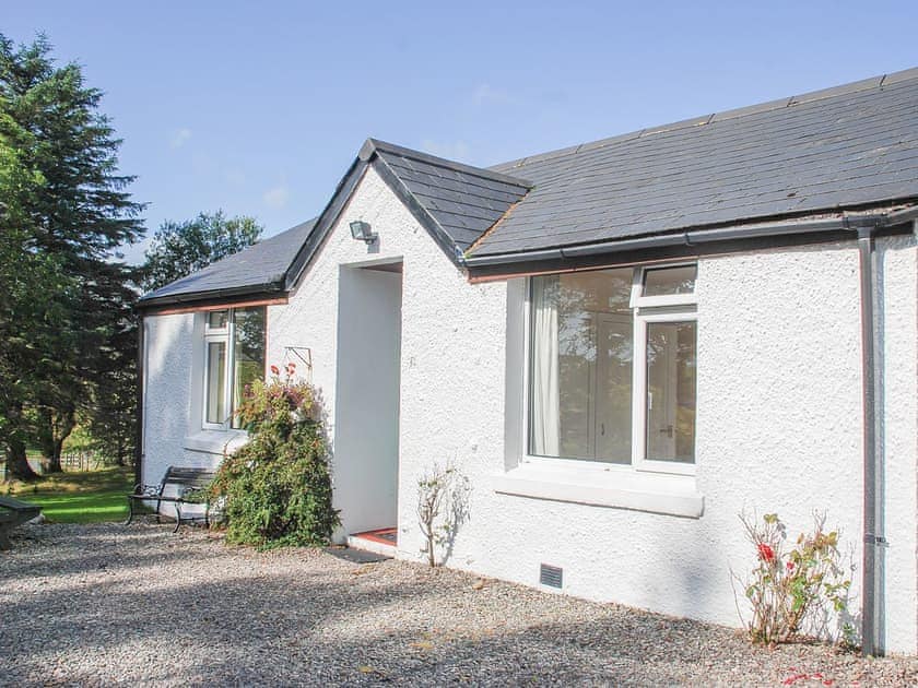 Exterior | The Garden Cottage - Kiltaraglen Cottages, Portree