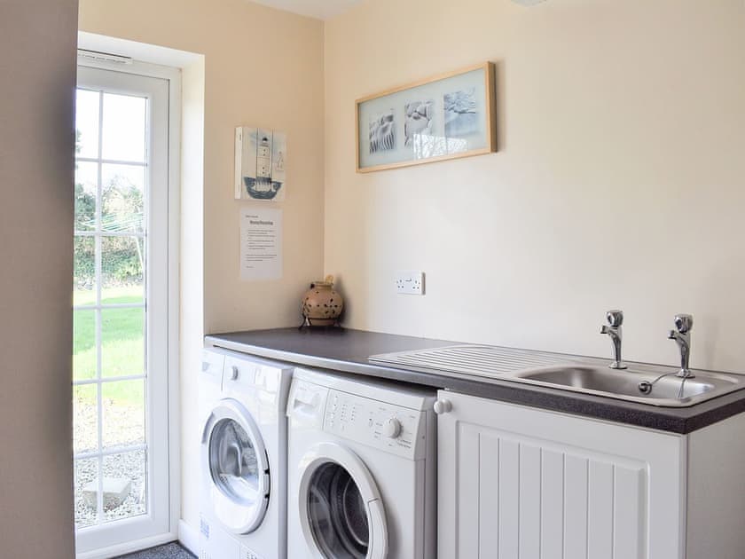 Utility room | Bridge Cottage, Lanjeth, near St Austell