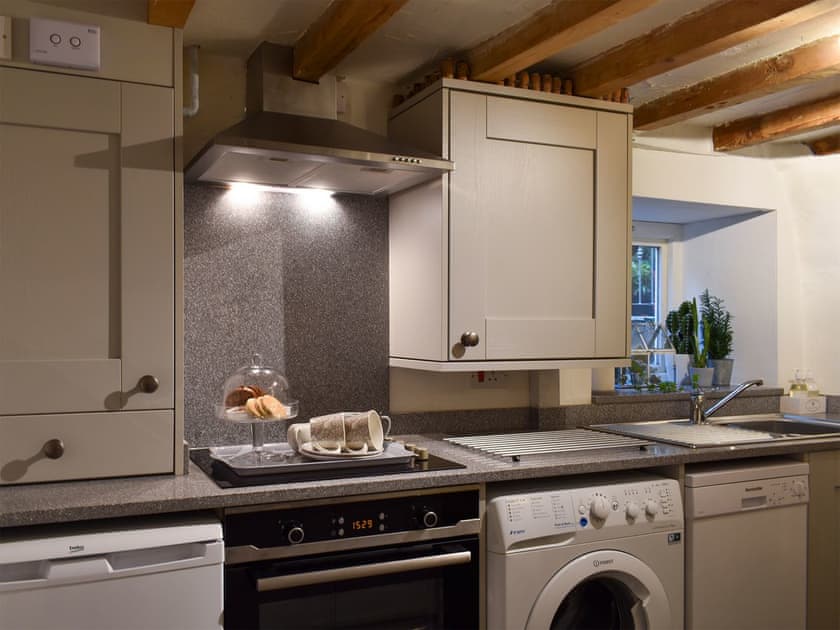 Kitchen | 4 Banc Llugwy - Banc Llugwy Cottages, Betws-y-Coed