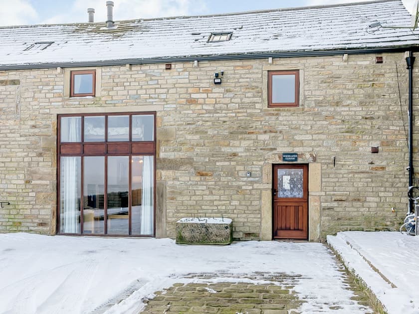 Exterior | Woodland’s Clough - Windleden Farm Cottages, Don View, near Dunford Bridge