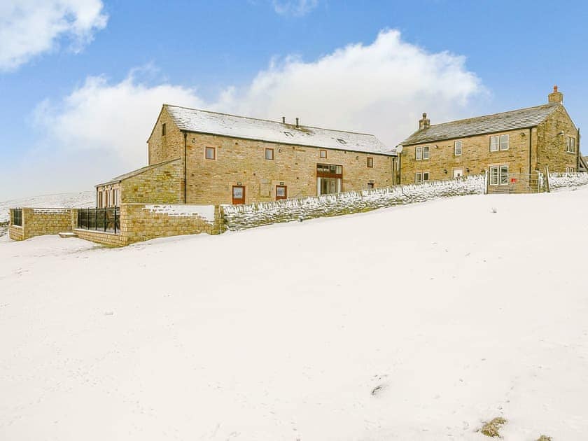 Exterior | Shepherds Nook - Windleden Farm Cottages, Don View, near Dunford Bridge