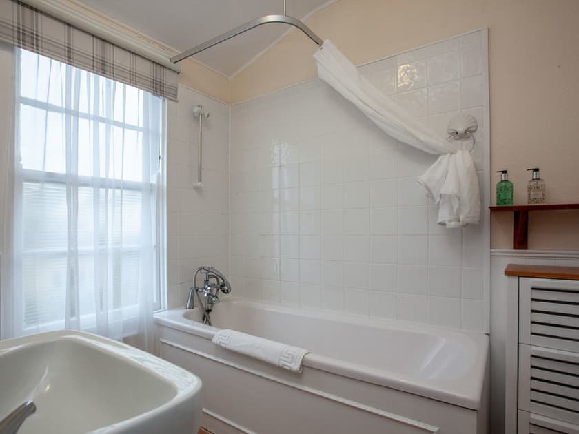 En-suite | Ranscombe House, Brixham