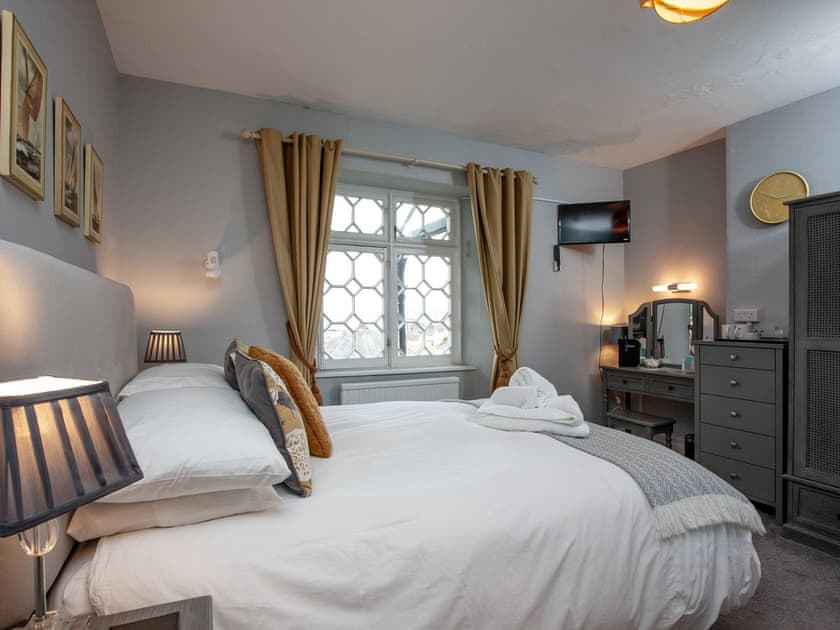 Double bedroom | Ranscombe House, Brixham