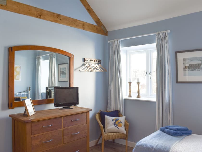 Twin bedroom | Calf House Cottage, Sedgefield