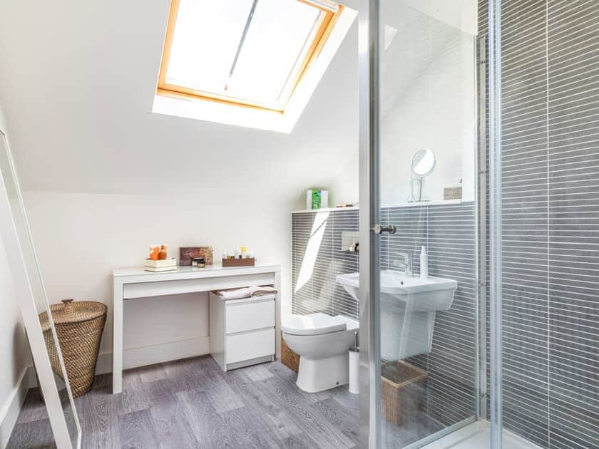 En-suite | Hayton Way, Skipton