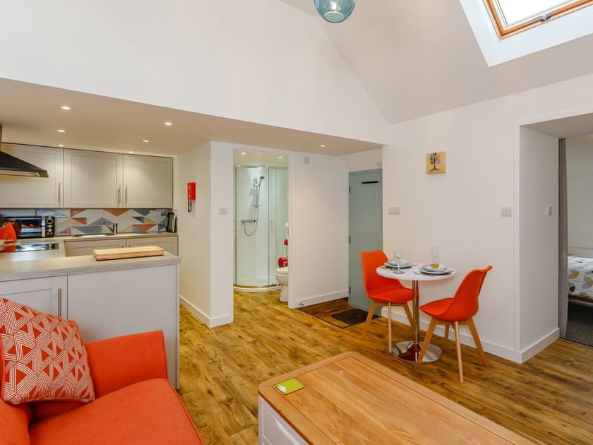 Open plan living space | Cobbler’s Cottage, Glendale