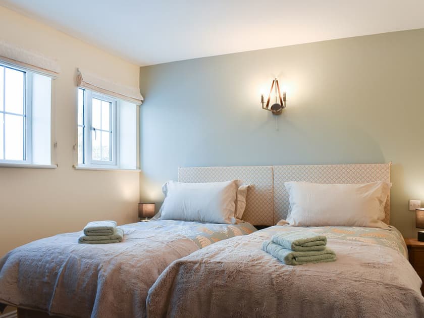 Twin bedroom | Duck Cottage, Tholthorpe, near York